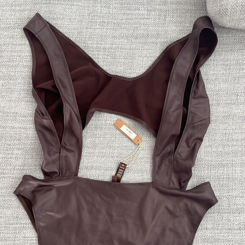Skims Cut Out Monokini Cocoa Wet‎ Jersey Size 4X - Picture 10 of 10